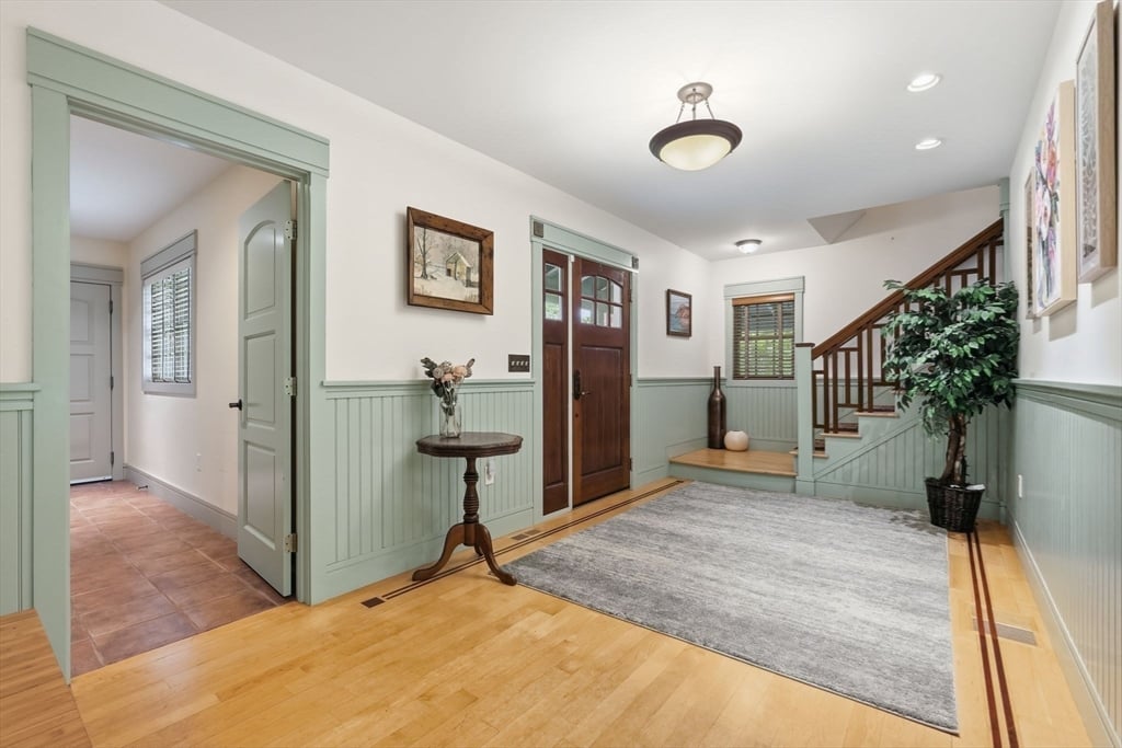 18 Eveningstar Dr Photo 6