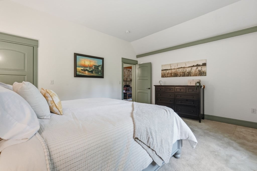 18 Eveningstar Dr Photo 17