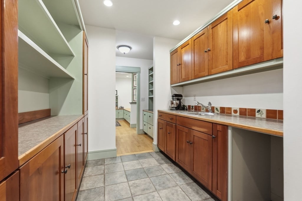 18 Eveningstar Dr Photo 15