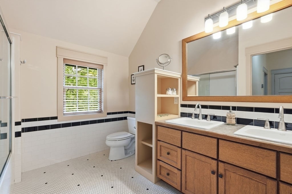 18 Eveningstar Dr Photo 30