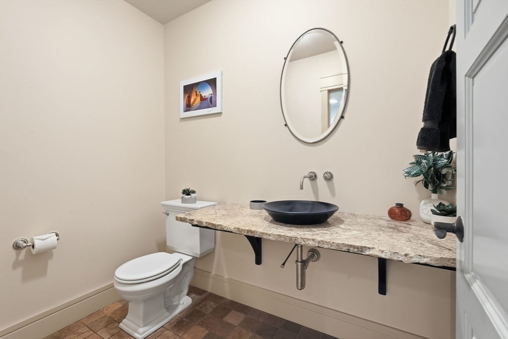 18 Eveningstar Dr Photo 23