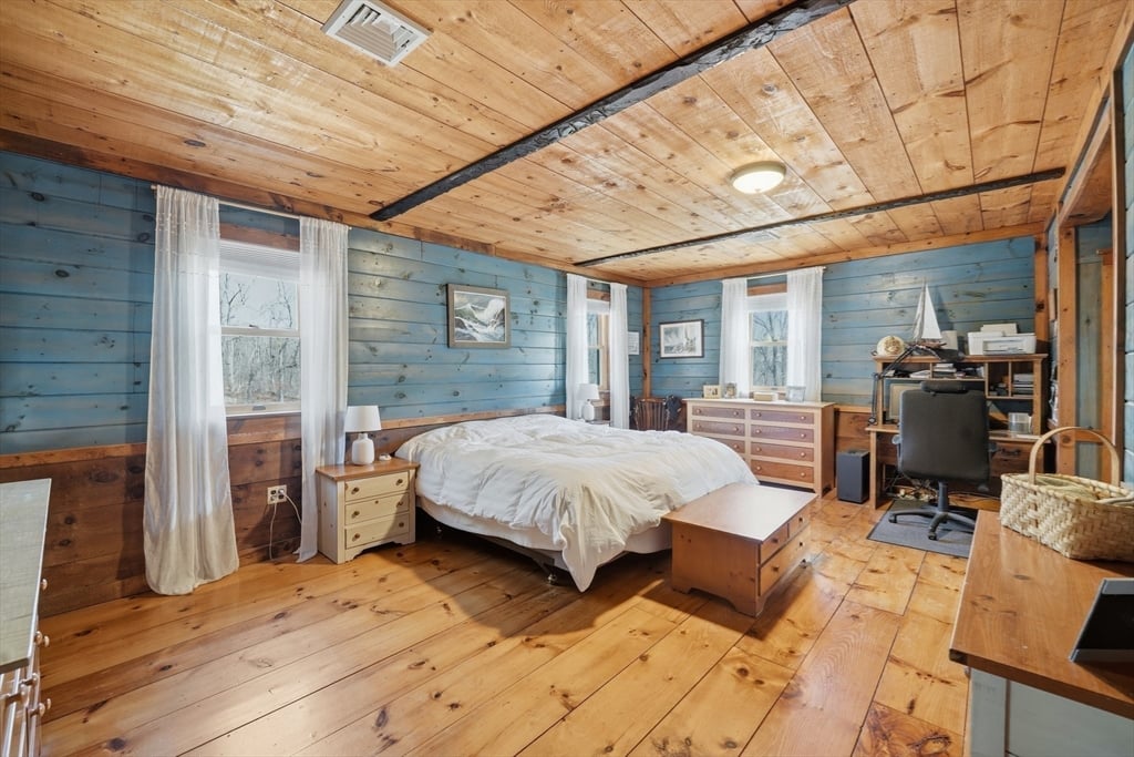 76 High Street Photo 25