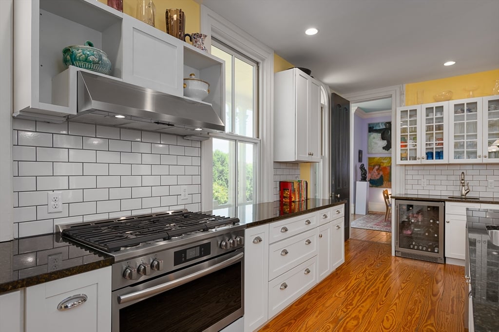 38 Gray St. Photo 14