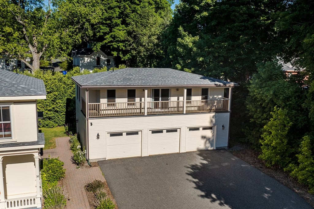 38 Gray St. Photo 29