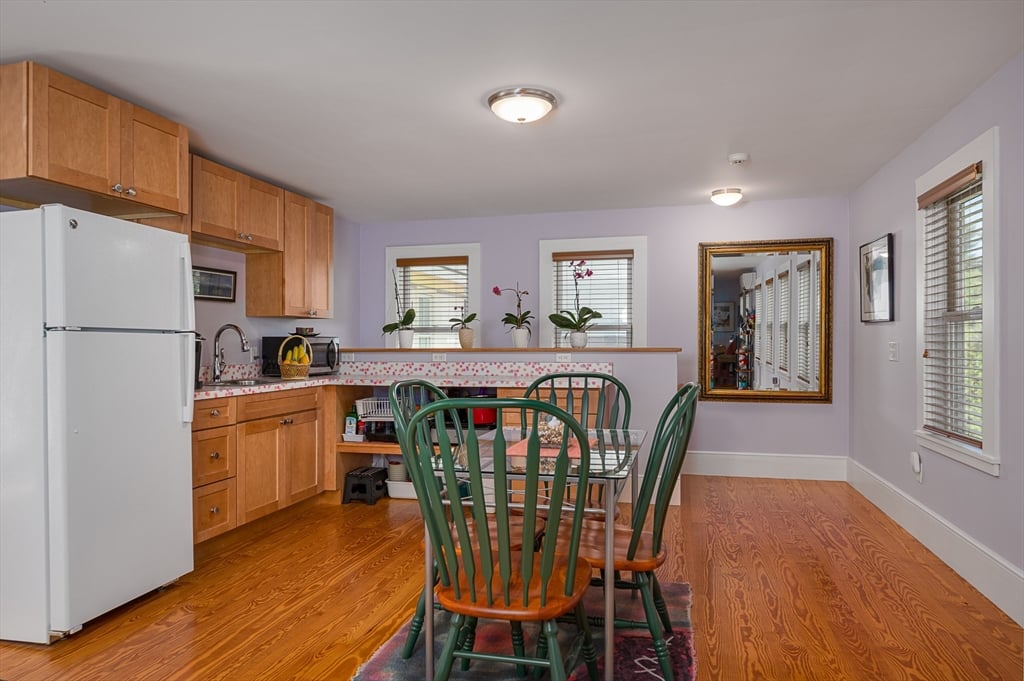 38 Gray St. Photo 30