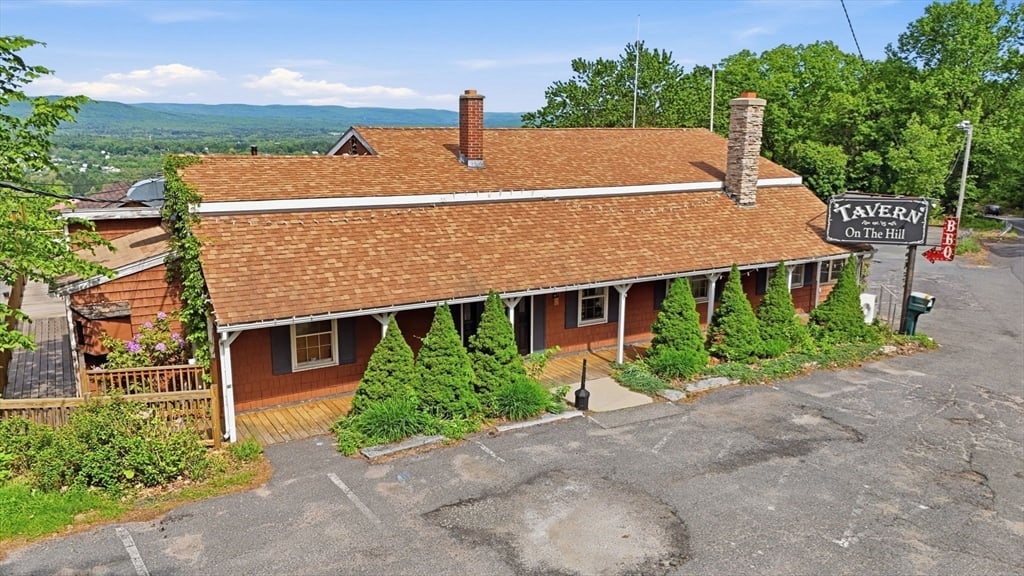 100 Mountain Rd Photo 6