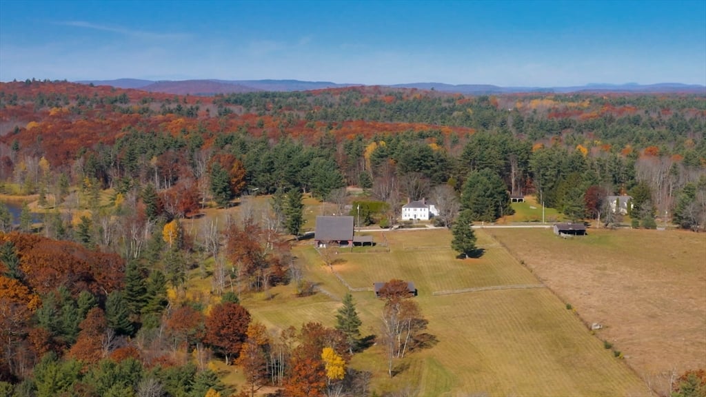 764 East Hill Road Photo 1