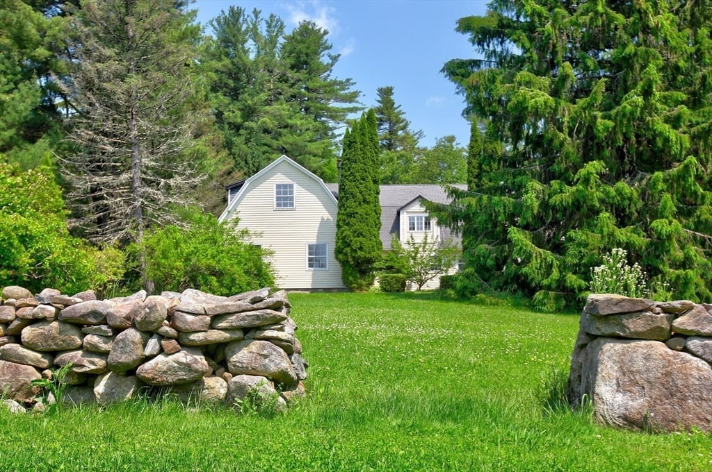 764 East Hill Road Photo 37