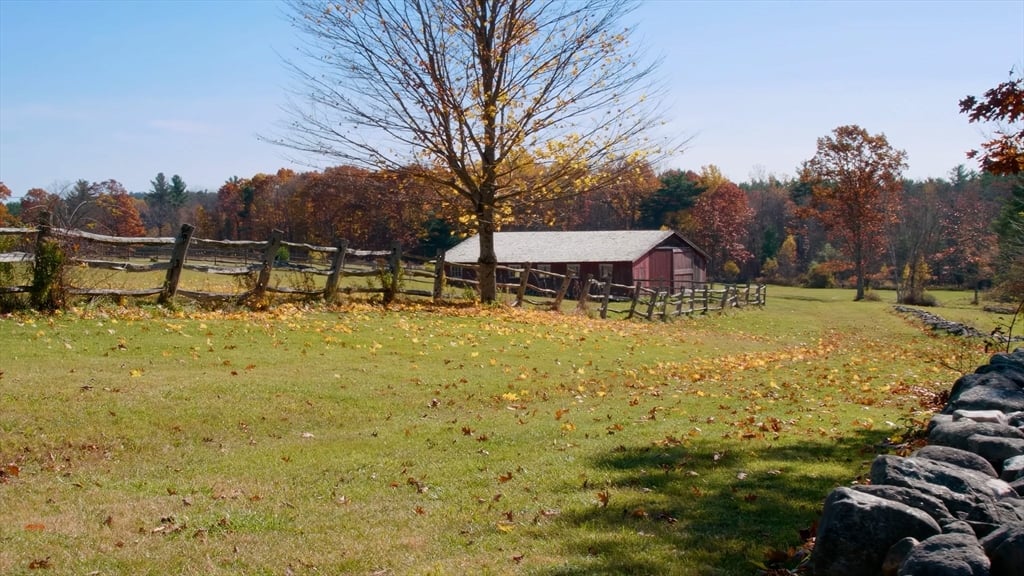 764 East Hill Road Photo 7