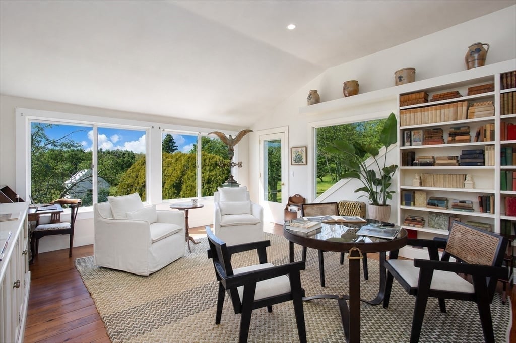 764 East Hill Road Photo 34