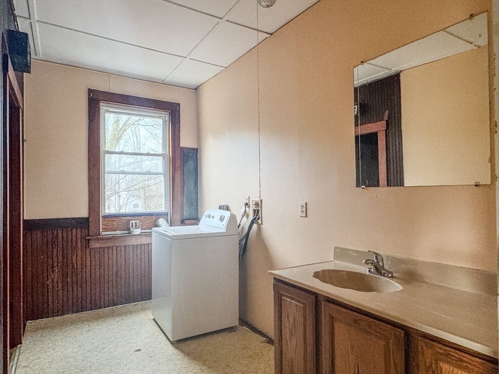 230 Millers Falls Road Photo 24