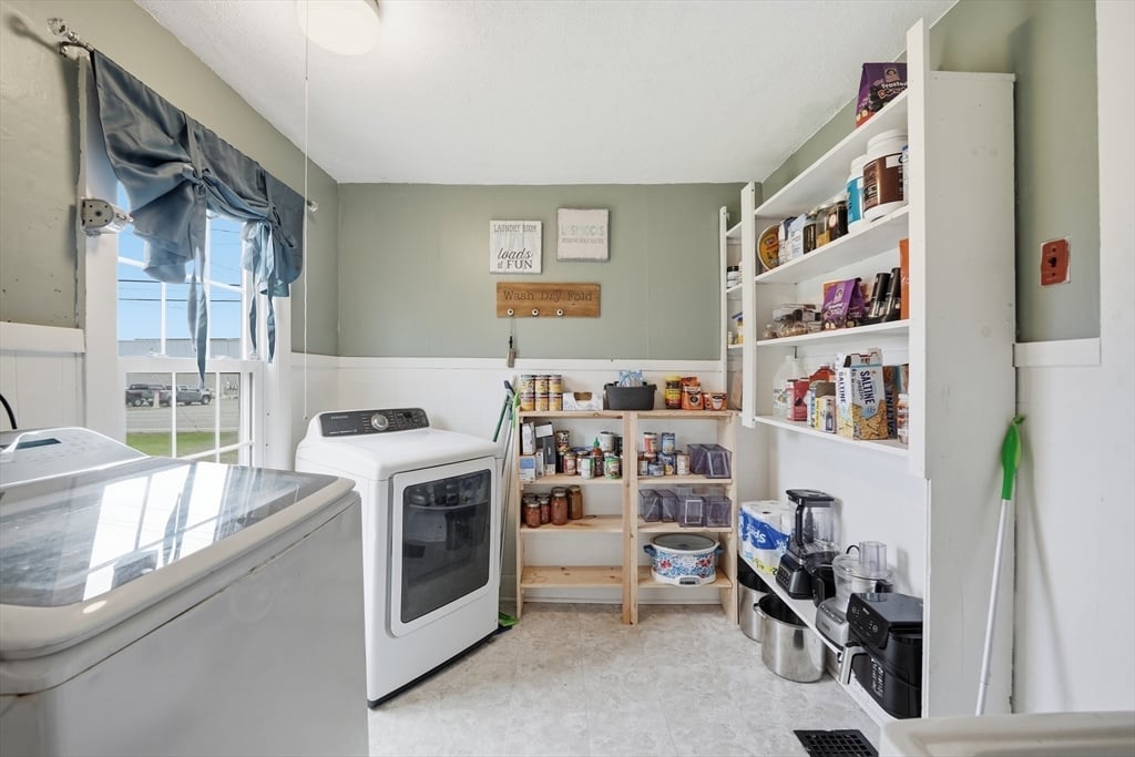 79 State Rd Photo 15