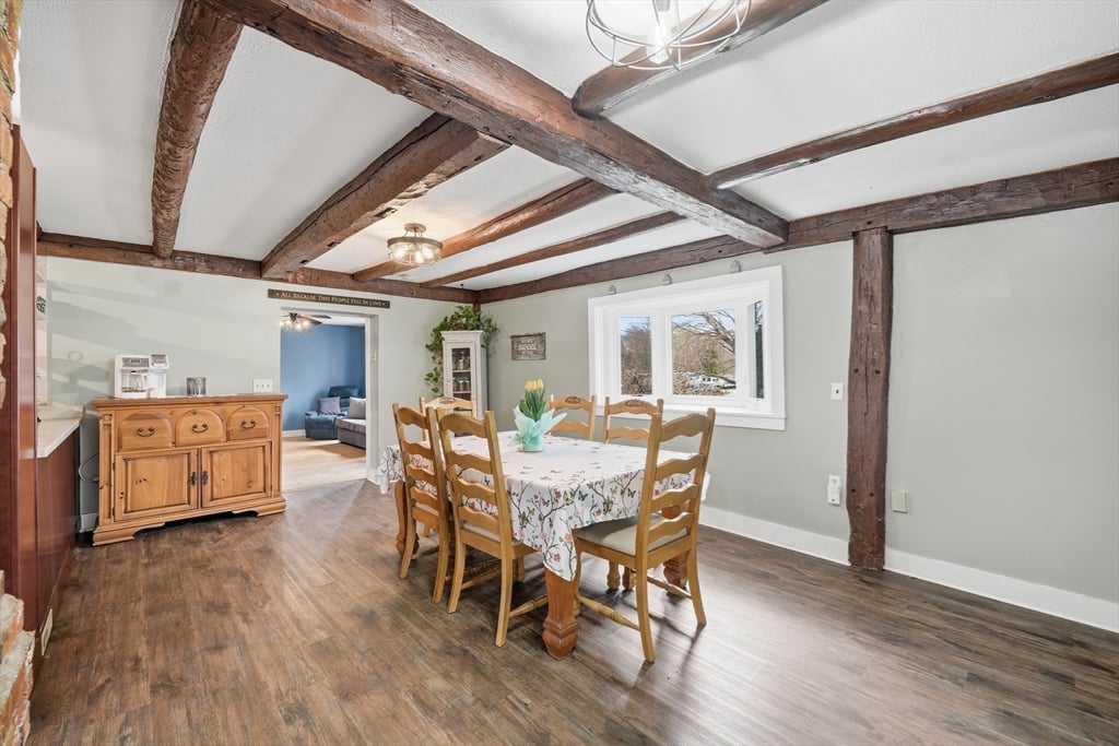 79 State Rd Photo 13