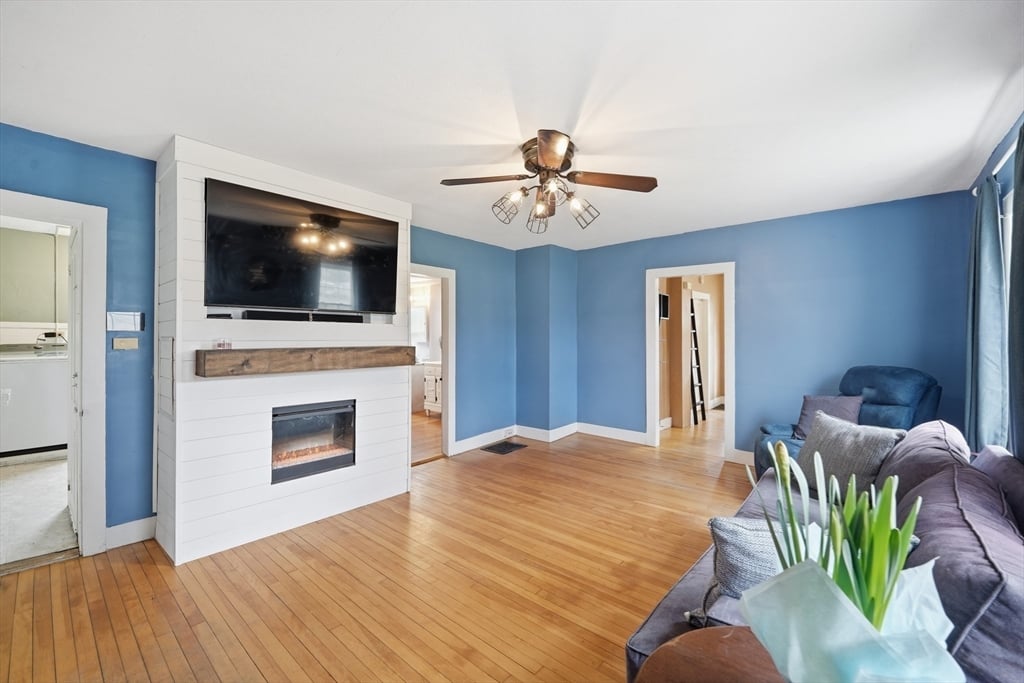 79 State Rd Photo 16