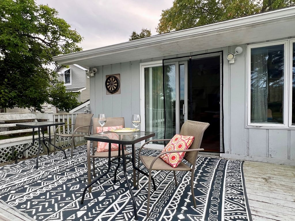 115 Lake Shore Drive Photo 14