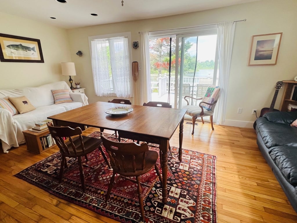 115 Lake Shore Drive Photo 4