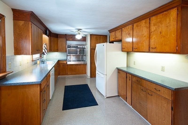 149 Prospect Street Photo 7