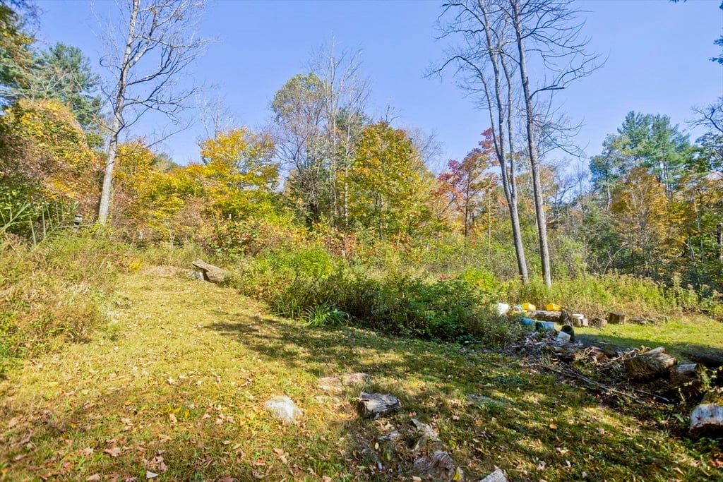 134 Indian Hollow Rd Photo 11