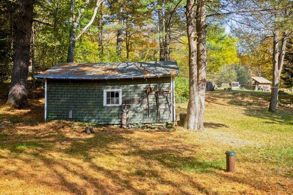 134 Indian Hollow Rd Photo 37