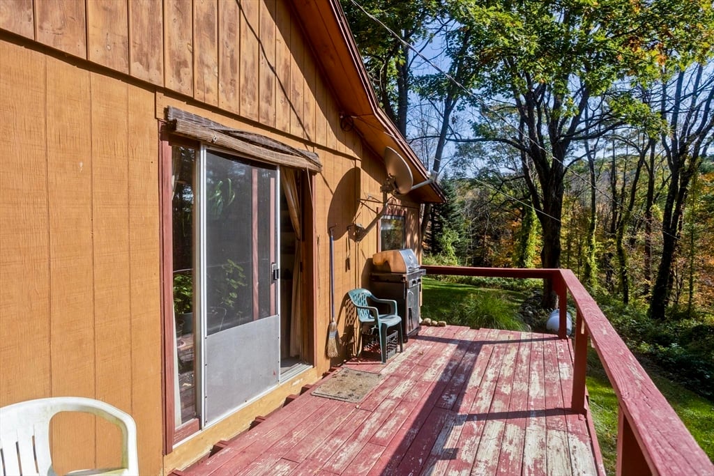 134 Indian Hollow Rd Photo 7