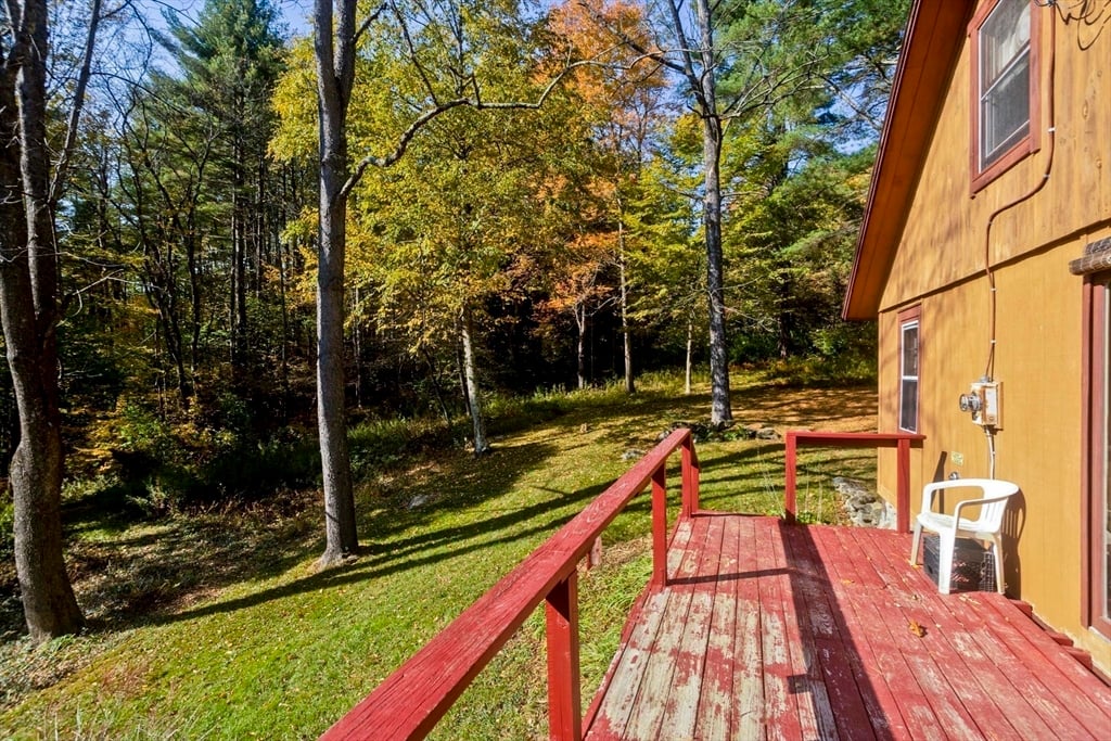 134 Indian Hollow Rd Photo 8