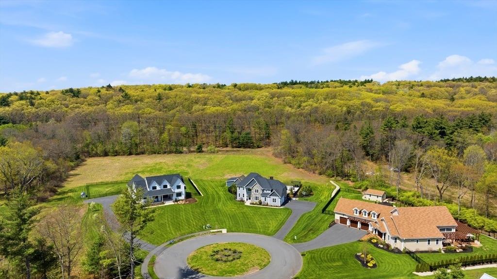 10 Fitch Farm Way Photo 4