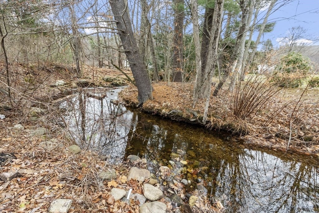 22 Old Turnpike Rd Photo 36