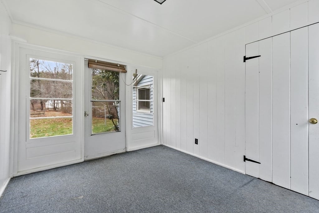 22 Old Turnpike Rd Photo 8