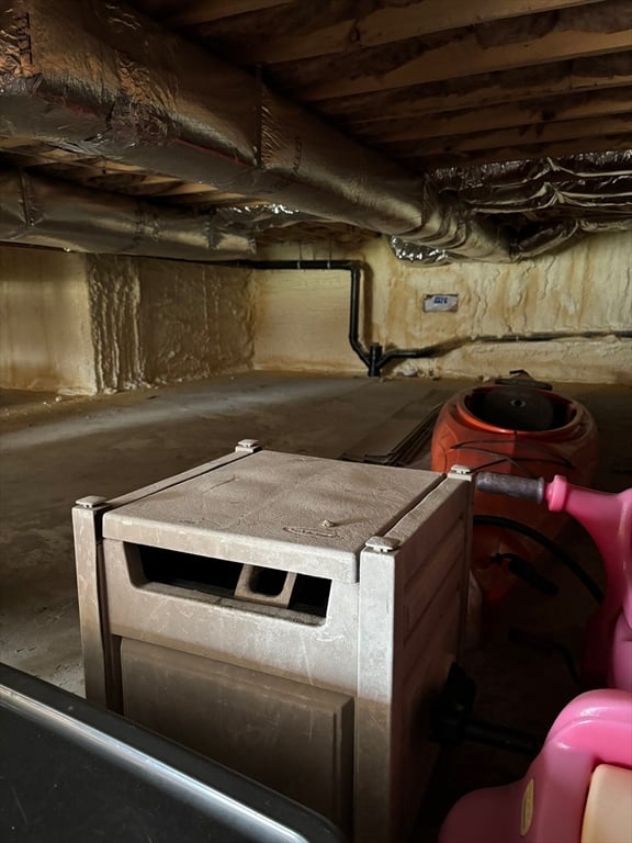 83 Bay Road Photo 41