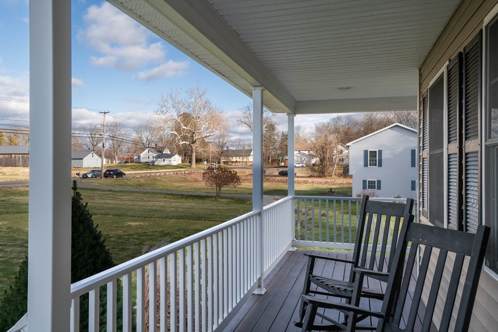 83 Bay Road Photo 25