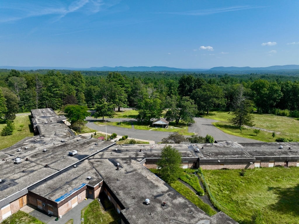 222 River Rd Photo 10