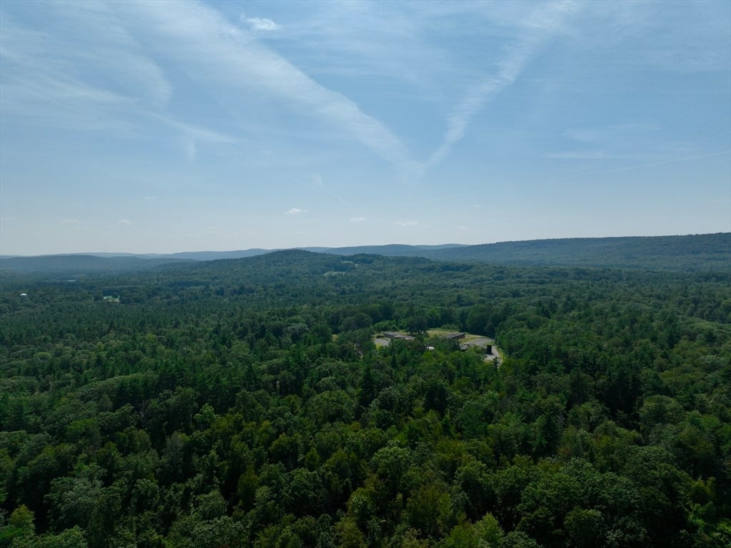 222 River Rd Photo 3