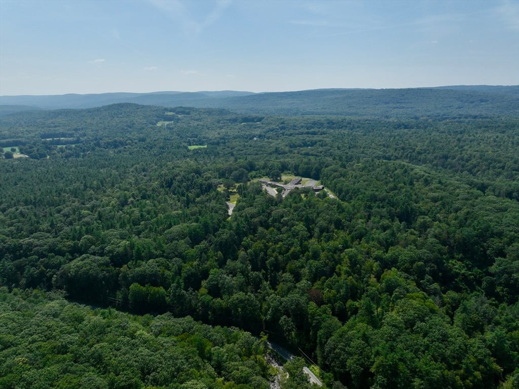 222 River Rd Photo 4