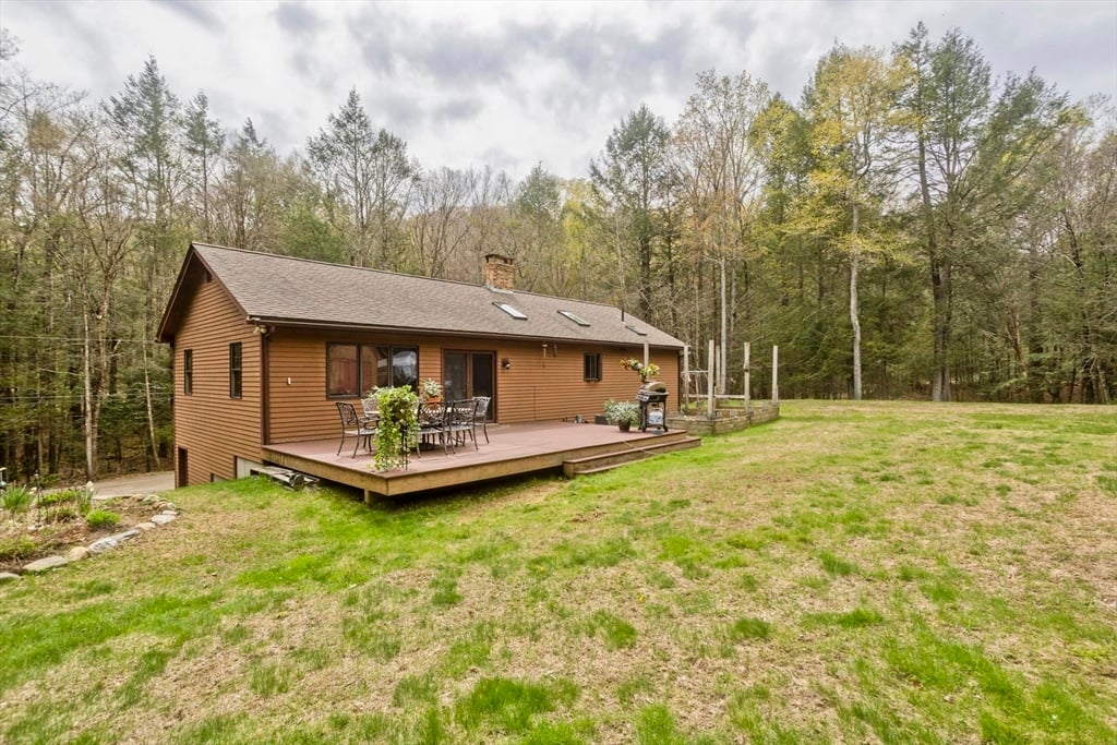 55 Cummington Rd Photo 5