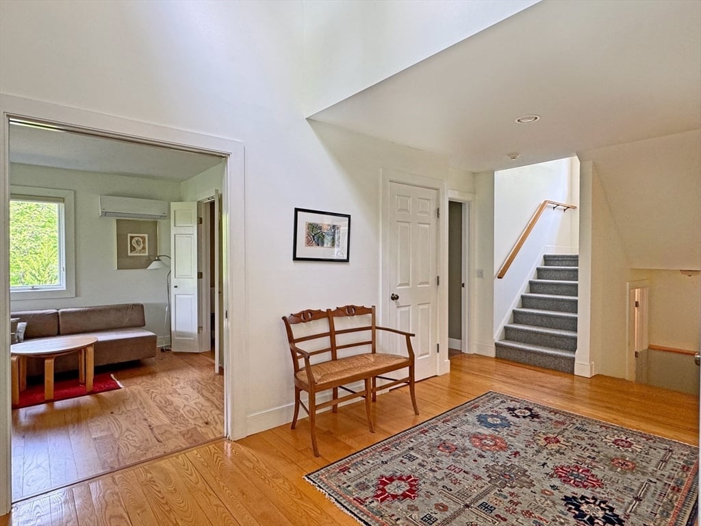 187 Plain Road Photo 16