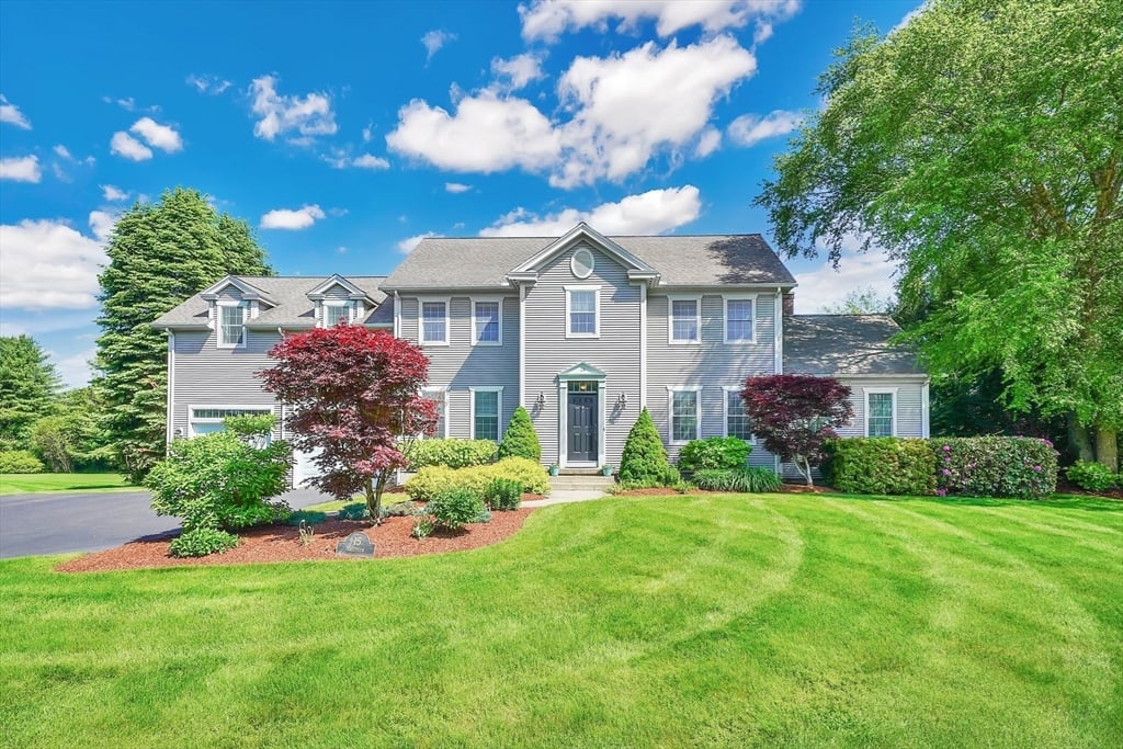 15 Crestview Dr Photo 3