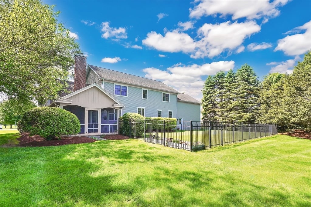 15 Crestview Dr Photo 6