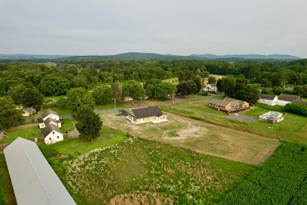 2 Cronin Hill Road Photo 10