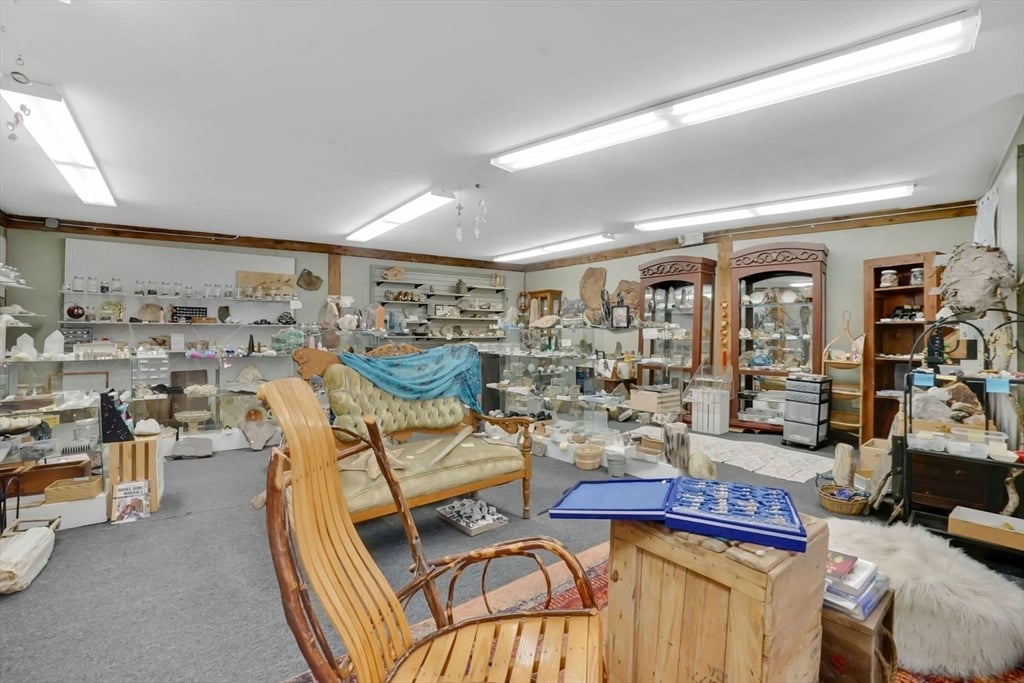 213 Greenfield Rd Photo 31