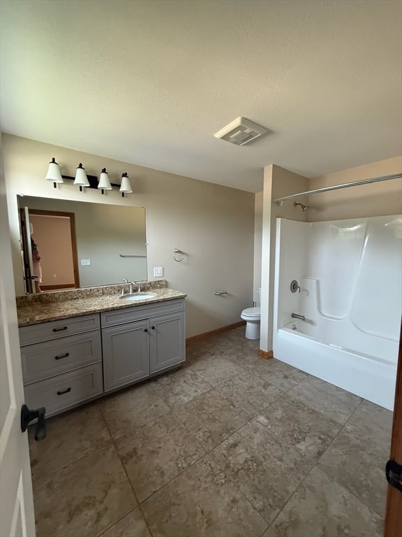 12 Ward Avenue Photo 14
