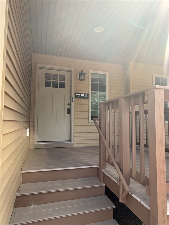 12 Ward Avenue Photo 3