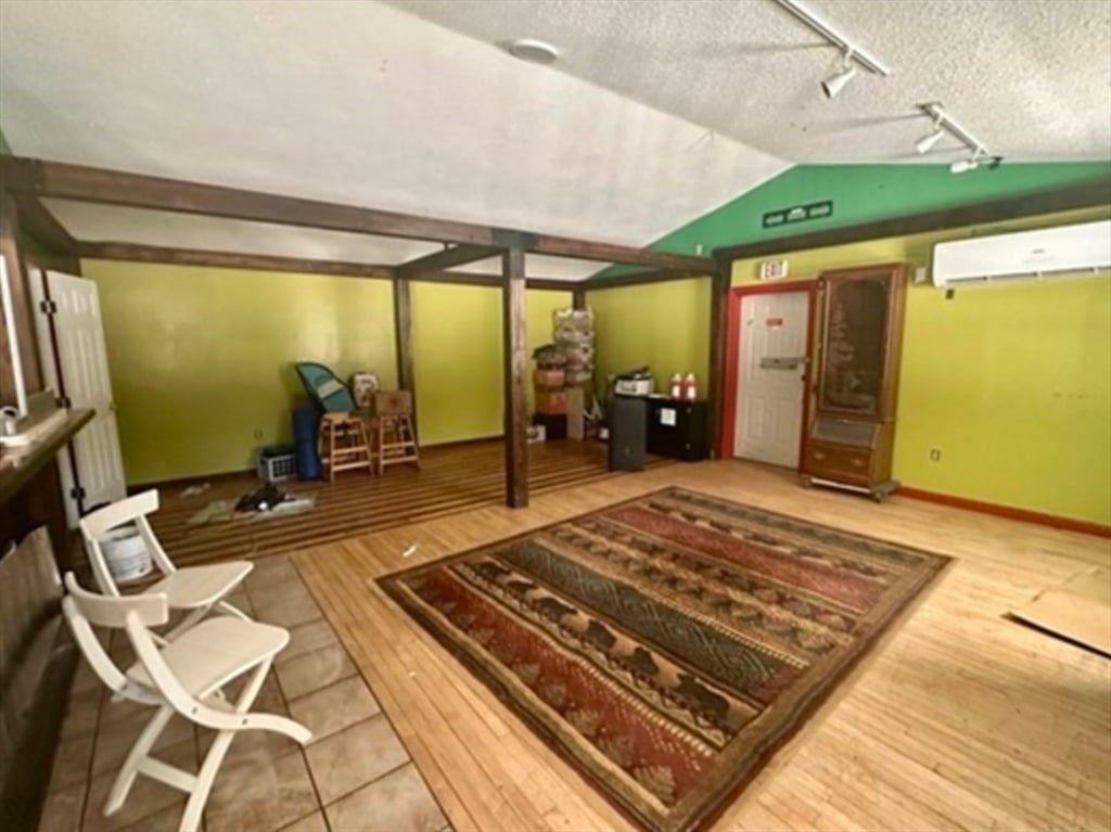 1105 Mohawk Trl Photo 12