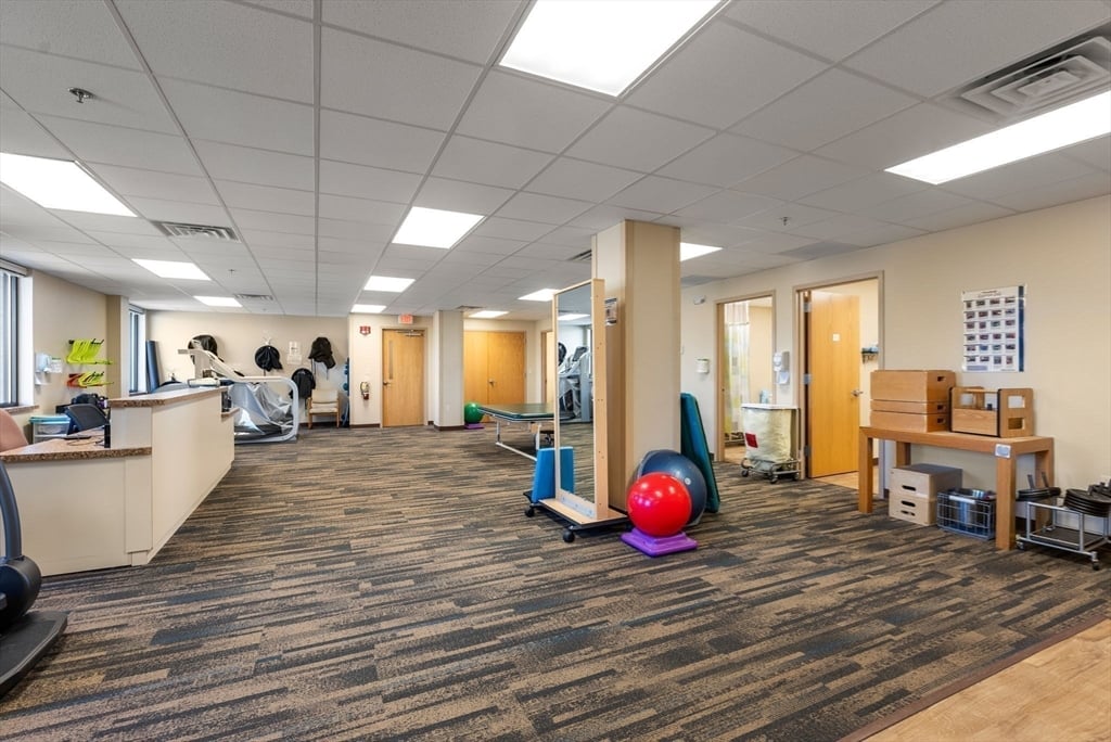 4 West Street Photo 29