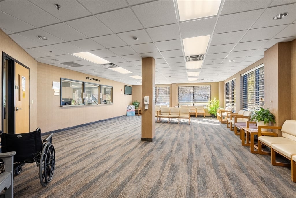 4 West Street Photo 6