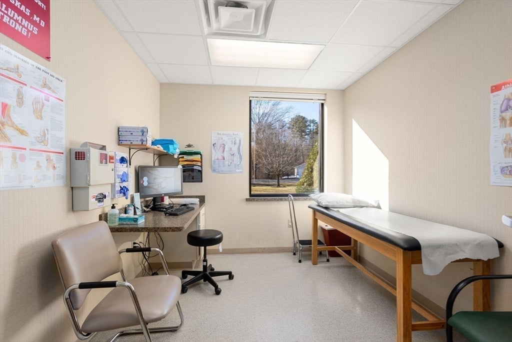 4 West Street Photo 28