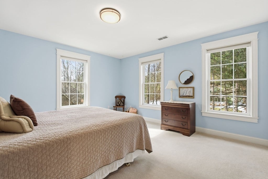 16 Hawthorn Rd Photo 25