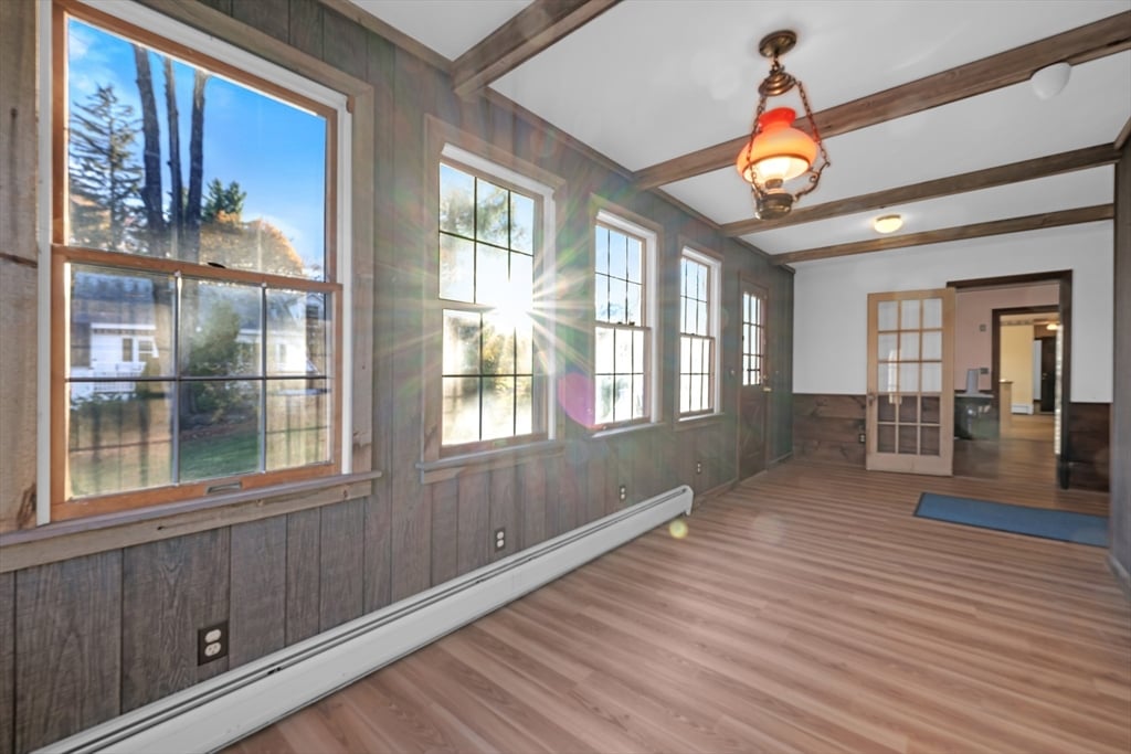 4 Pickett Ln Photo 9