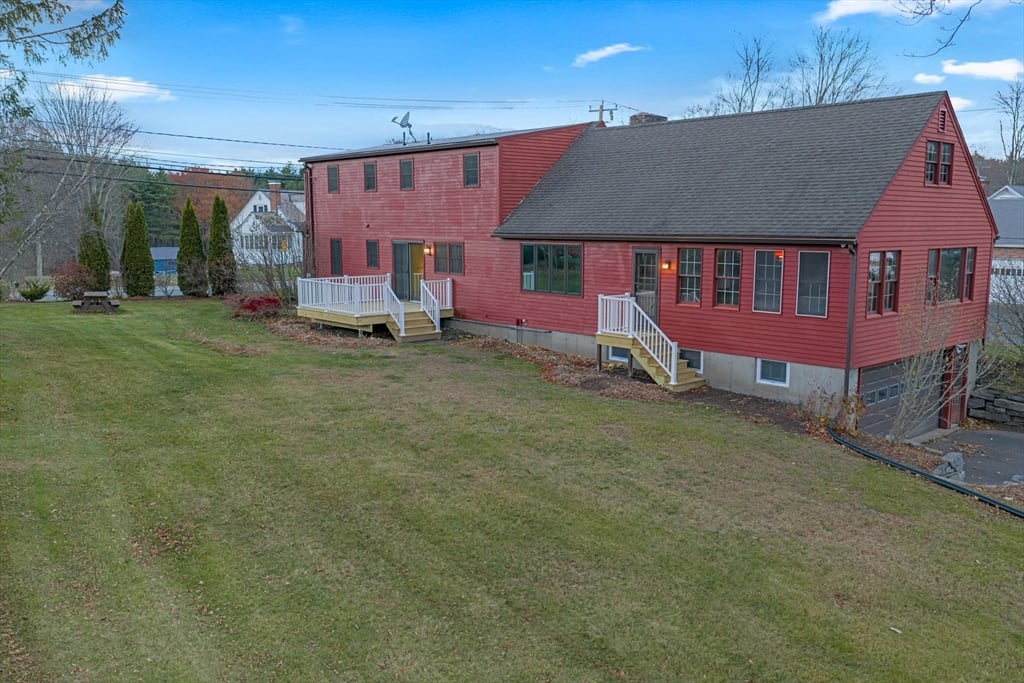 4 Pickett Ln Photo 34