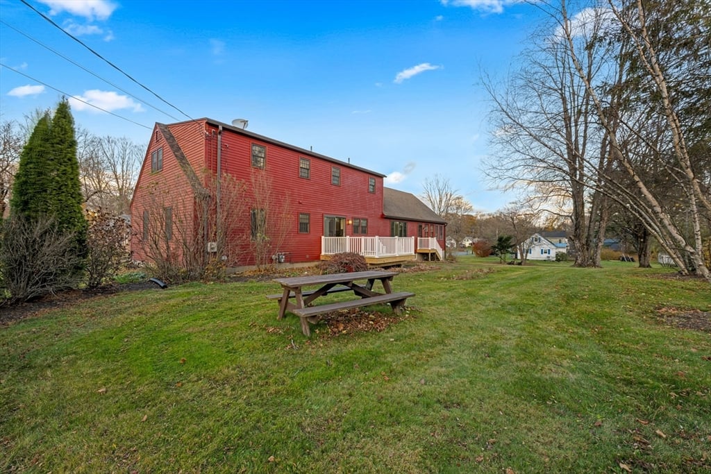 4 Pickett Ln Photo 27