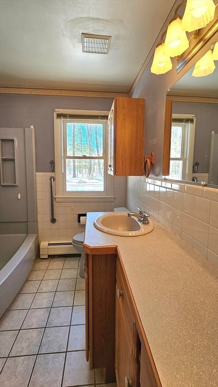 59 North Hatfield Rd Photo 7